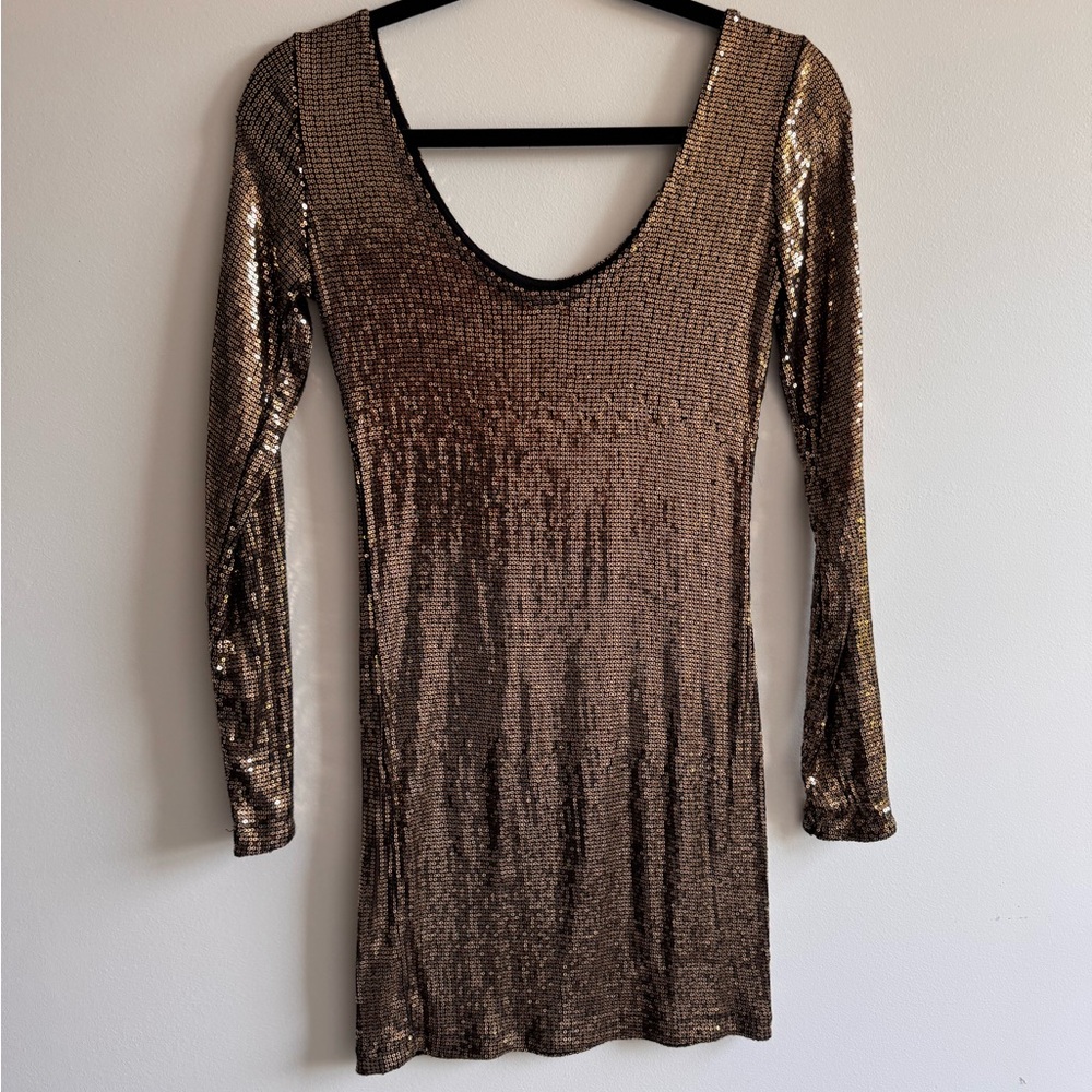 Elegant Sequin Long Sleeve Dress